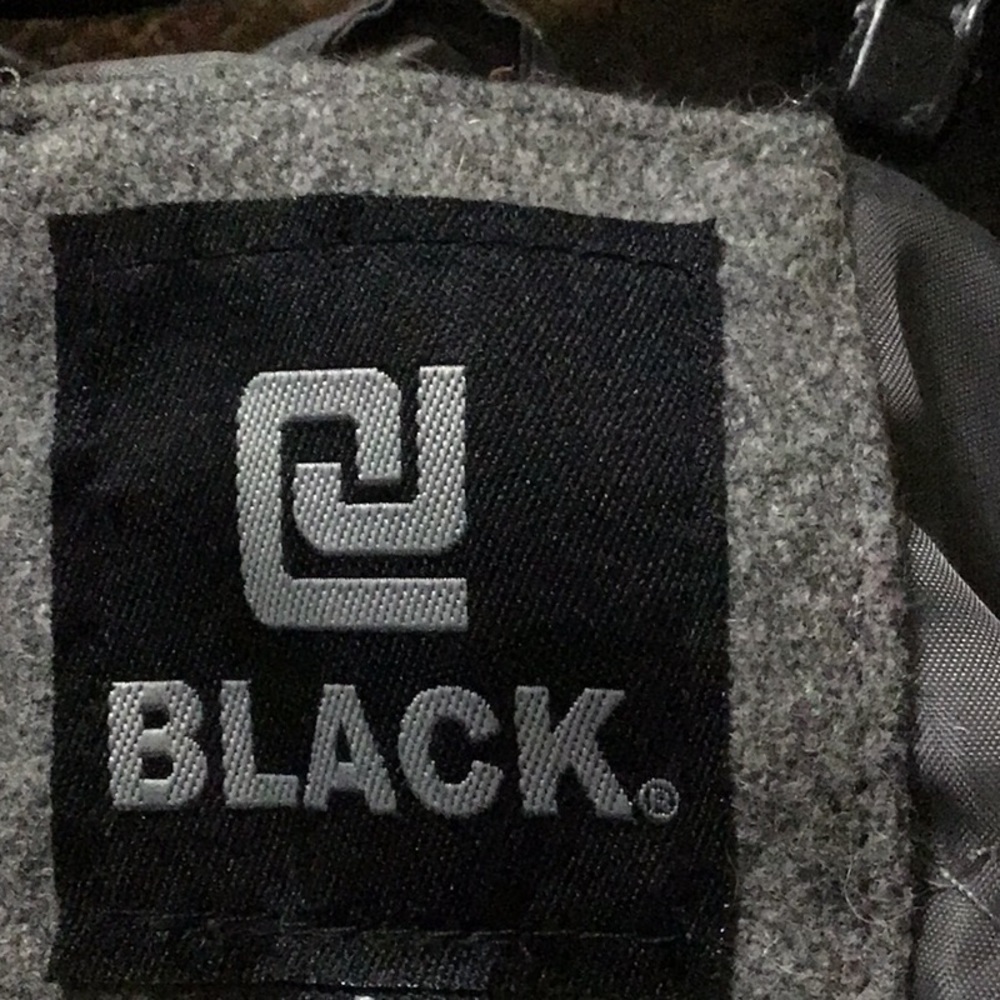 Coat - Picture 3 of 3